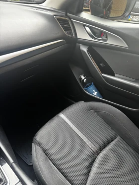Mazda 3 - 11750 € / 22981.00 лв. - 62938092 12