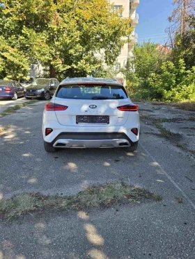 Kia XCeed 1000 | Mobile.bg    5