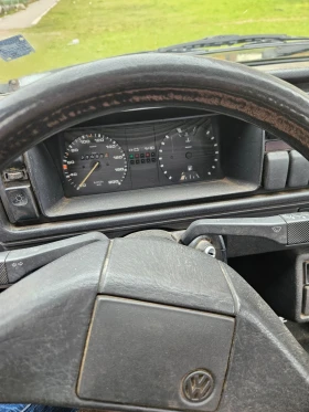 VW Golf - 900 € / 1760.25 лв. - 41787745 5