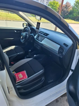 Skoda Fabia - 8600 € / 16820.14 лв. - 23970673 5