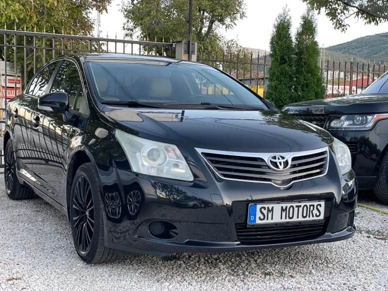 Toyota Avensis 1.8i Седан НАВИ, снимка 3 - Автомобили и джипове - 47543630