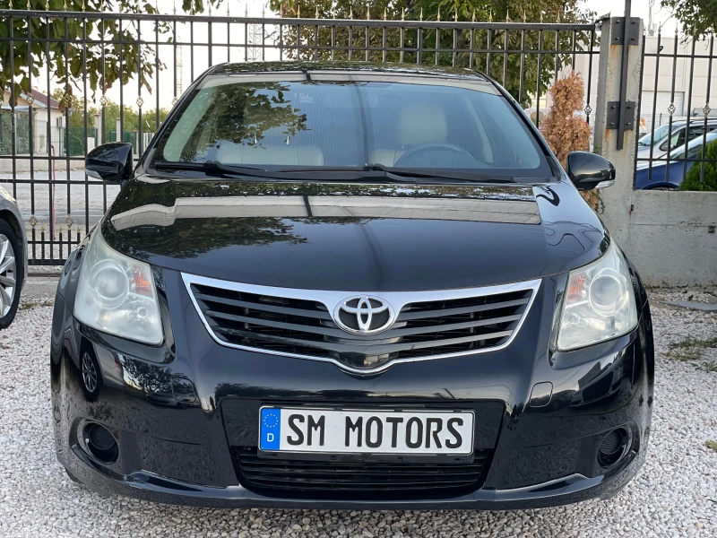 Toyota Avensis 1.8i Седан НАВИ, снимка 1 - Автомобили и джипове - 47543630