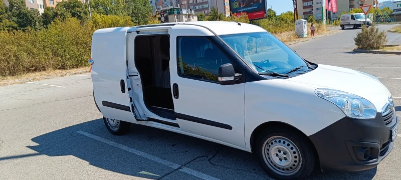 Opel Combo 1.6CDTI, снимка 6 - Автомобили и джипове - 49129496