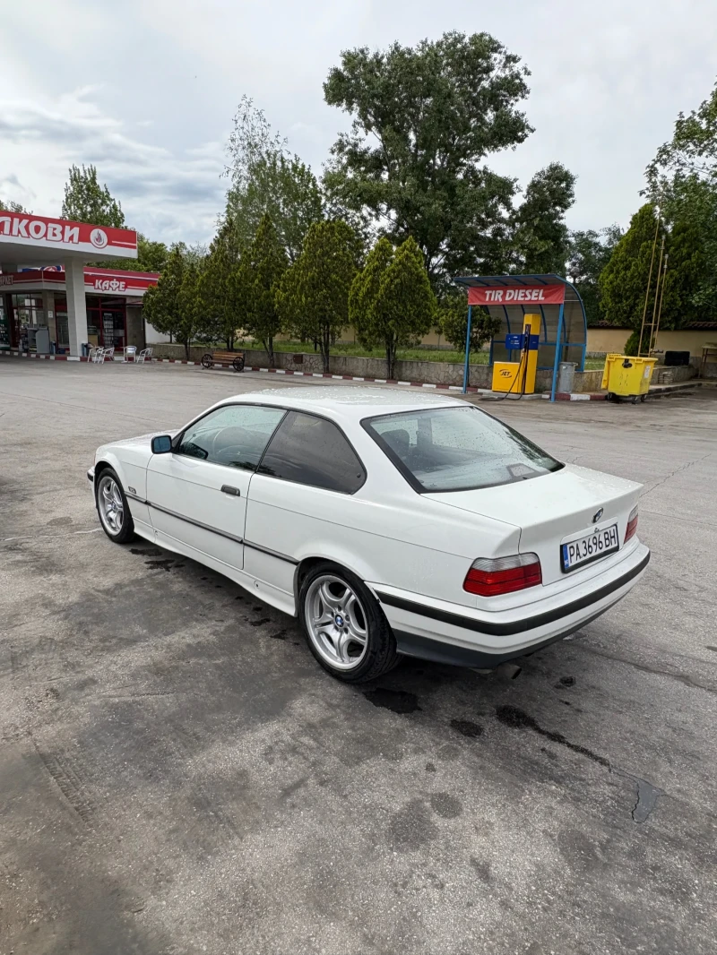BMW 318 Bmw 318 is, снимка 5 - Автомобили и джипове - 50888726