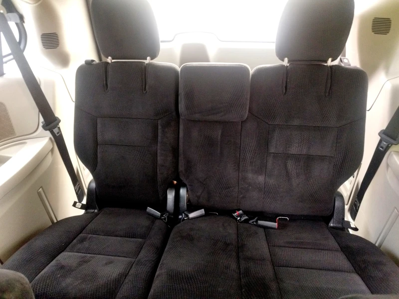 Dodge Caravan 3.6 v6, подходяща за газ, снимка 7 - Автомобили и джипове - 51526019