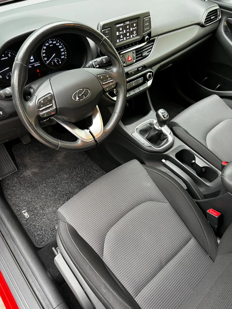 Hyundai I30 1.4 Select, снимка 10 - Автомобили и джипове - 51763634