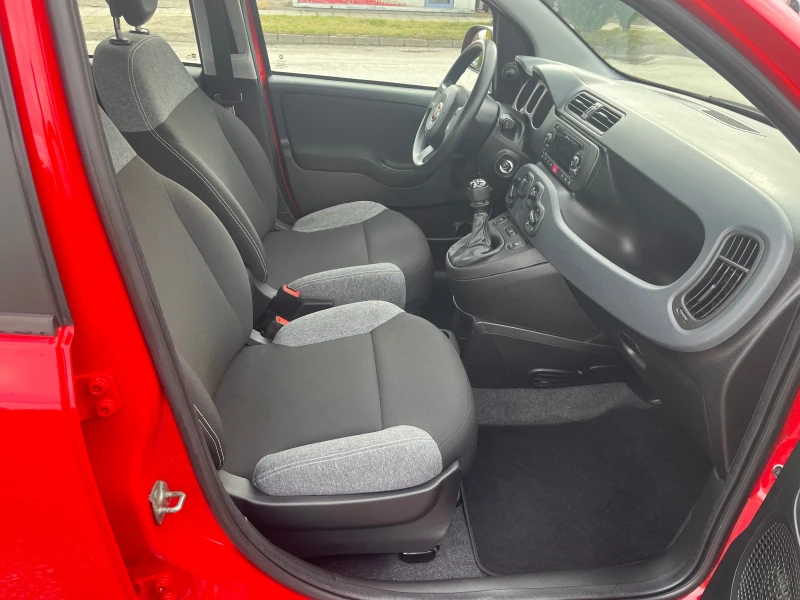 Fiat Panda 1.0 Hybrid Top, снимка 8 - Автомобили и джипове - 51973425