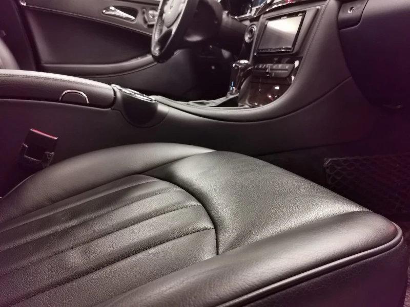 Mercedes-Benz CLS 500, снимка 9 - Автомобили и джипове - 52090917