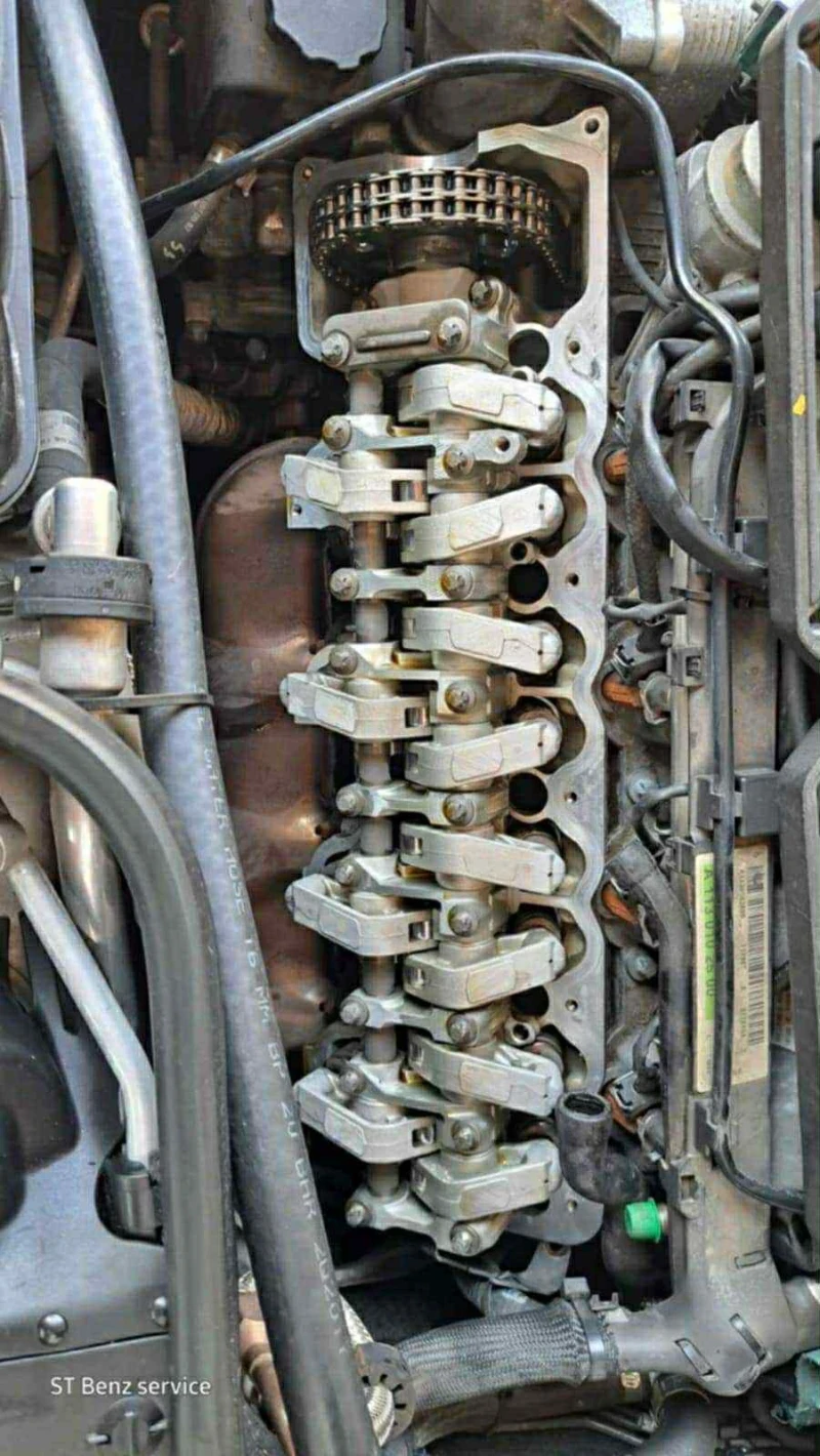 Mercedes-Benz CLS 500, снимка 15 - Автомобили и джипове - 52090917