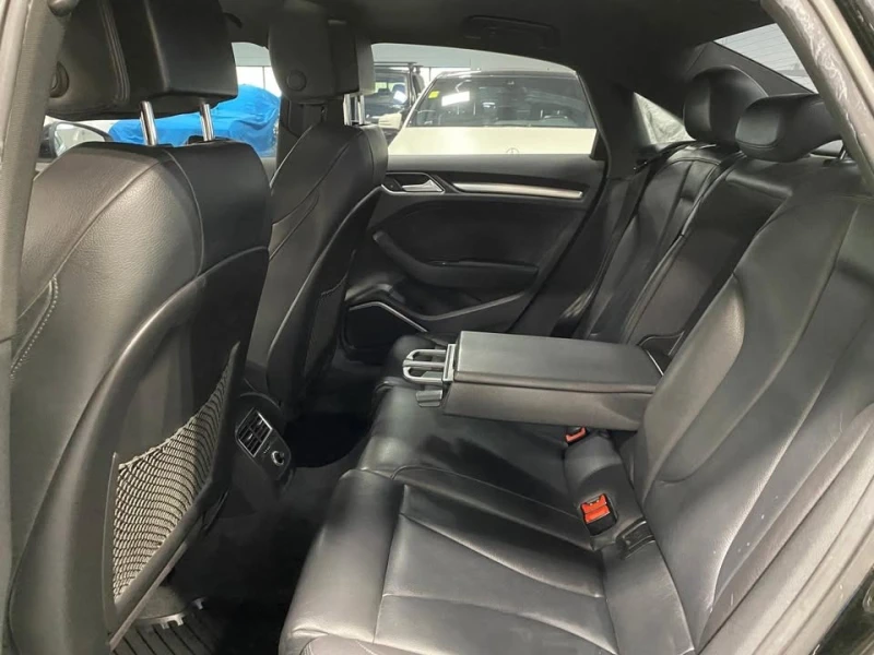 Audi A3 QUATTRO TECHNIK S-LINE * * CARFAX * * АВТОКРЕДИТ *, снимка 11 - Автомобили и джипове - 52478768