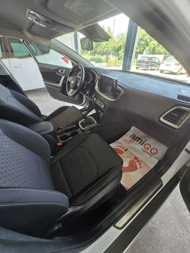 Kia XCeed 1000, снимка 12 - Автомобили и джипове - 53182006