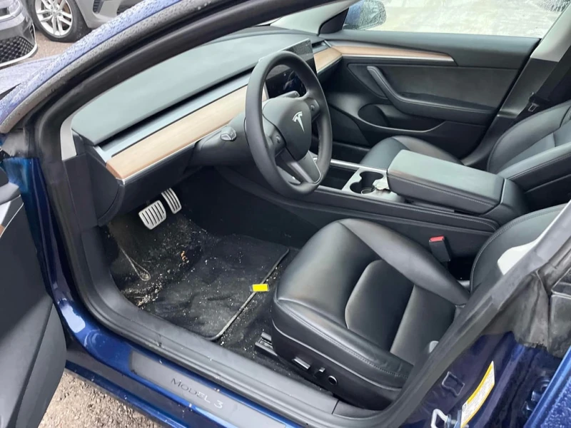 Tesla Model 3 2022 Performance * CARFAX * БЕЗ ПЪРВОНАЧАЛНА ВНОСК, снимка 7 - Автомобили и джипове - 52977241