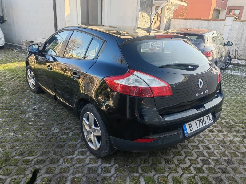 Renault Megane 1.5 dci 110, снимка 4 - Автомобили и джипове - 53144741
