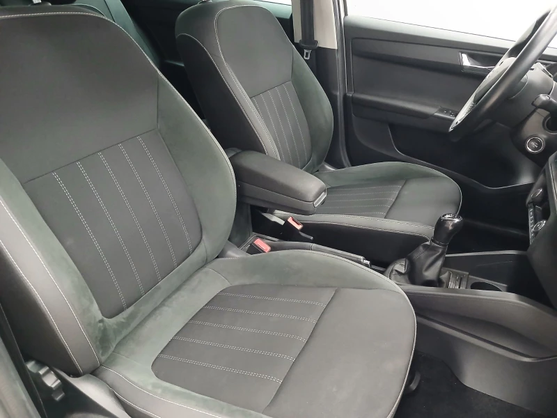 Skoda Fabia Edition 1, 0 TSI 95 к.с. 5-степенна механична, снимка 6 - Автомобили и джипове - 53181299