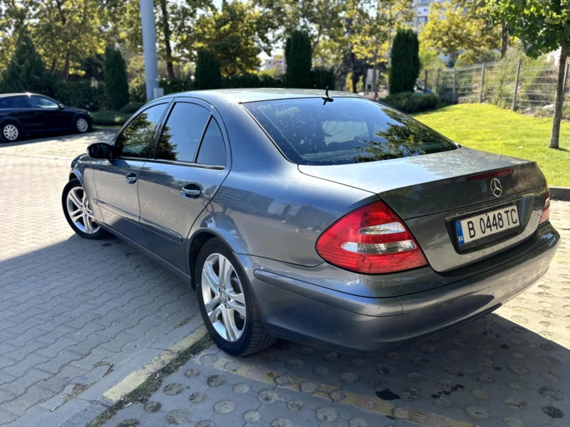 Mercedes-Benz E 320, снимка 6 - Автомобили и джипове - 53214697