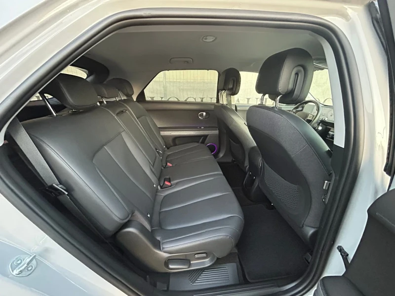 Hyundai Ioniq 5 UNIQ* 77.4KW* 325H.P.* AWD* ГАРАНЦИЯ, снимка 10 - Автомобили и джипове - 53260824