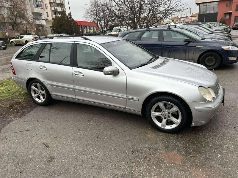 Mercedes-Benz C 200, снимка 2 - Автомобили и джипове - 53336745