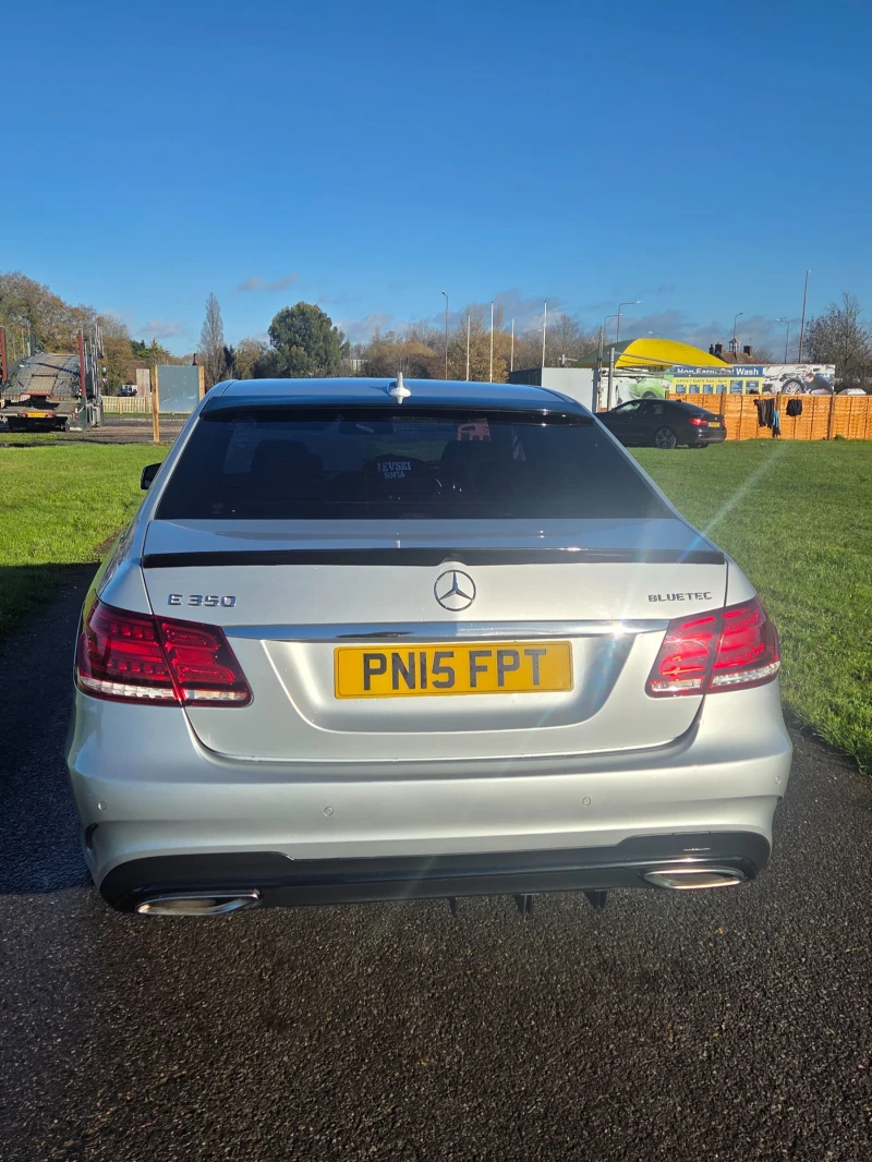 Mercedes-Benz E 350 лек, снимка 4 - Автомобили и джипове - 53429250