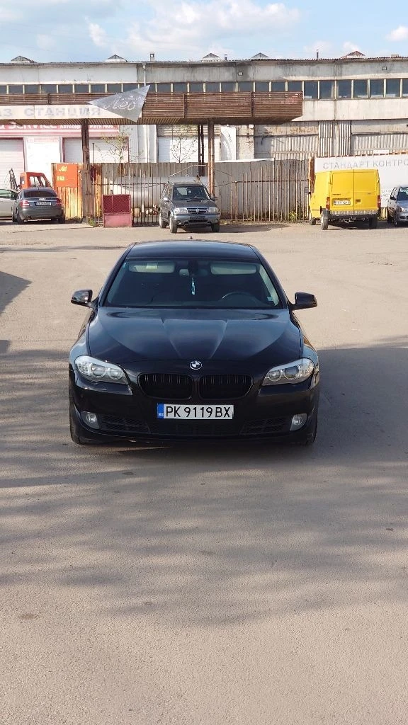 BMW 523 3.0, снимка 2 - Автомобили и джипове - 47235573