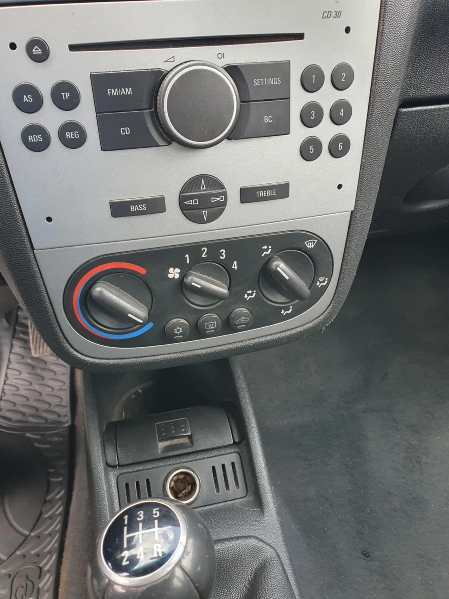 Opel Combo 1.7cdti clima 101hp-TOP - изображение 7