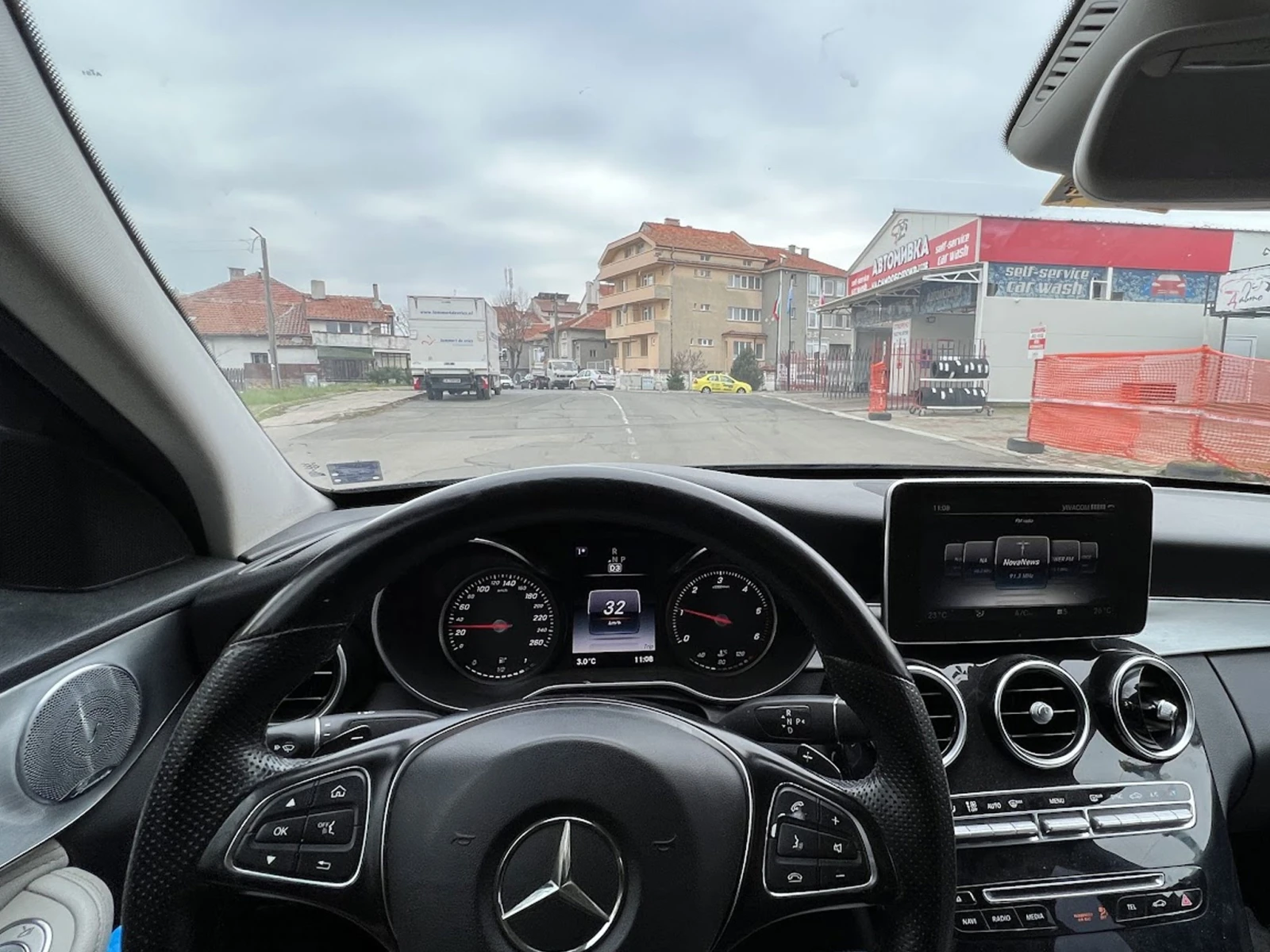 Mercedes-Benz C 220 AMG / BURMESTER / FULL LED / CAM - изображение 4