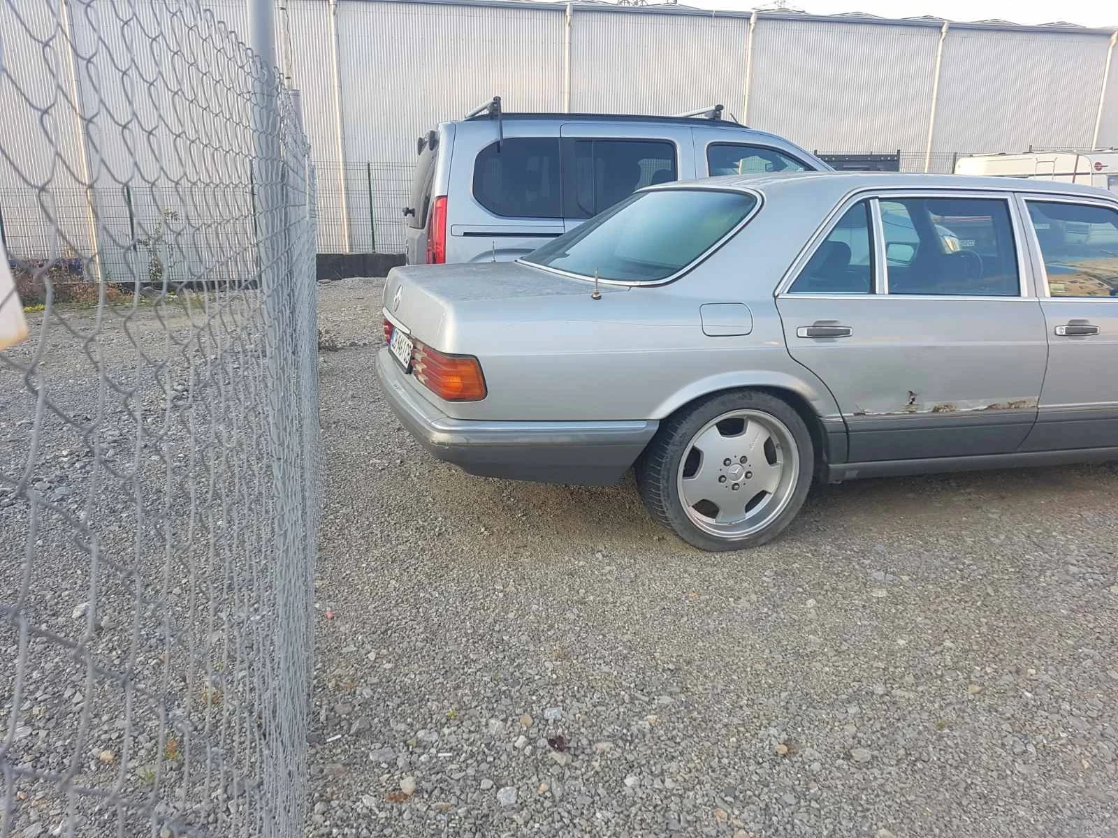 Mercedes-Benz 126 300sel - изображение 5