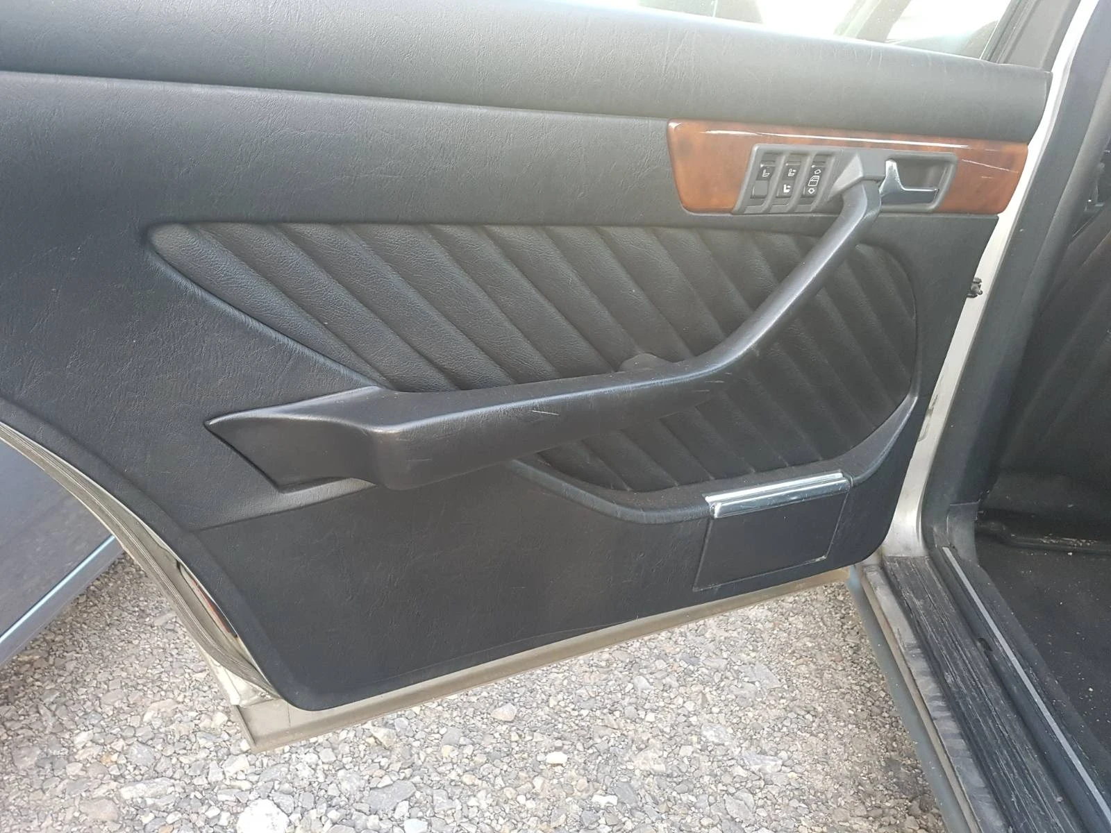Mercedes-Benz 126 300sel - изображение 8