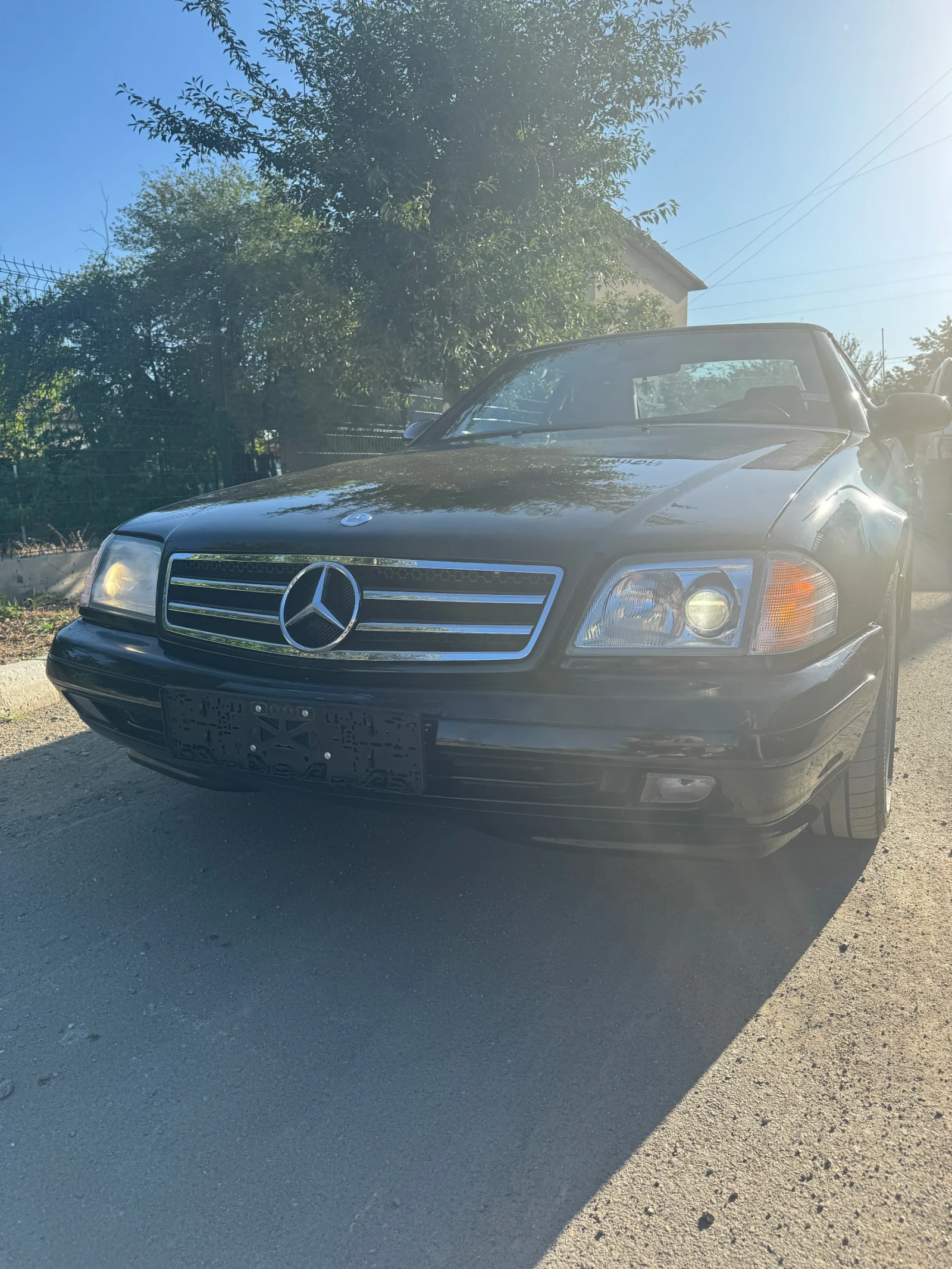 Mercedes-Benz SL 500  - изображение 2