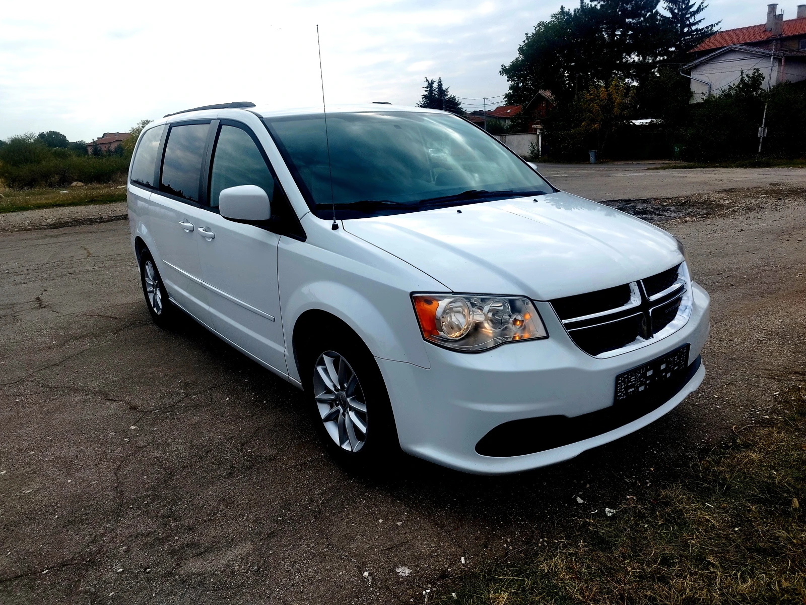 Dodge Caravan 3.6 v6, подходяща за газ - изображение 2