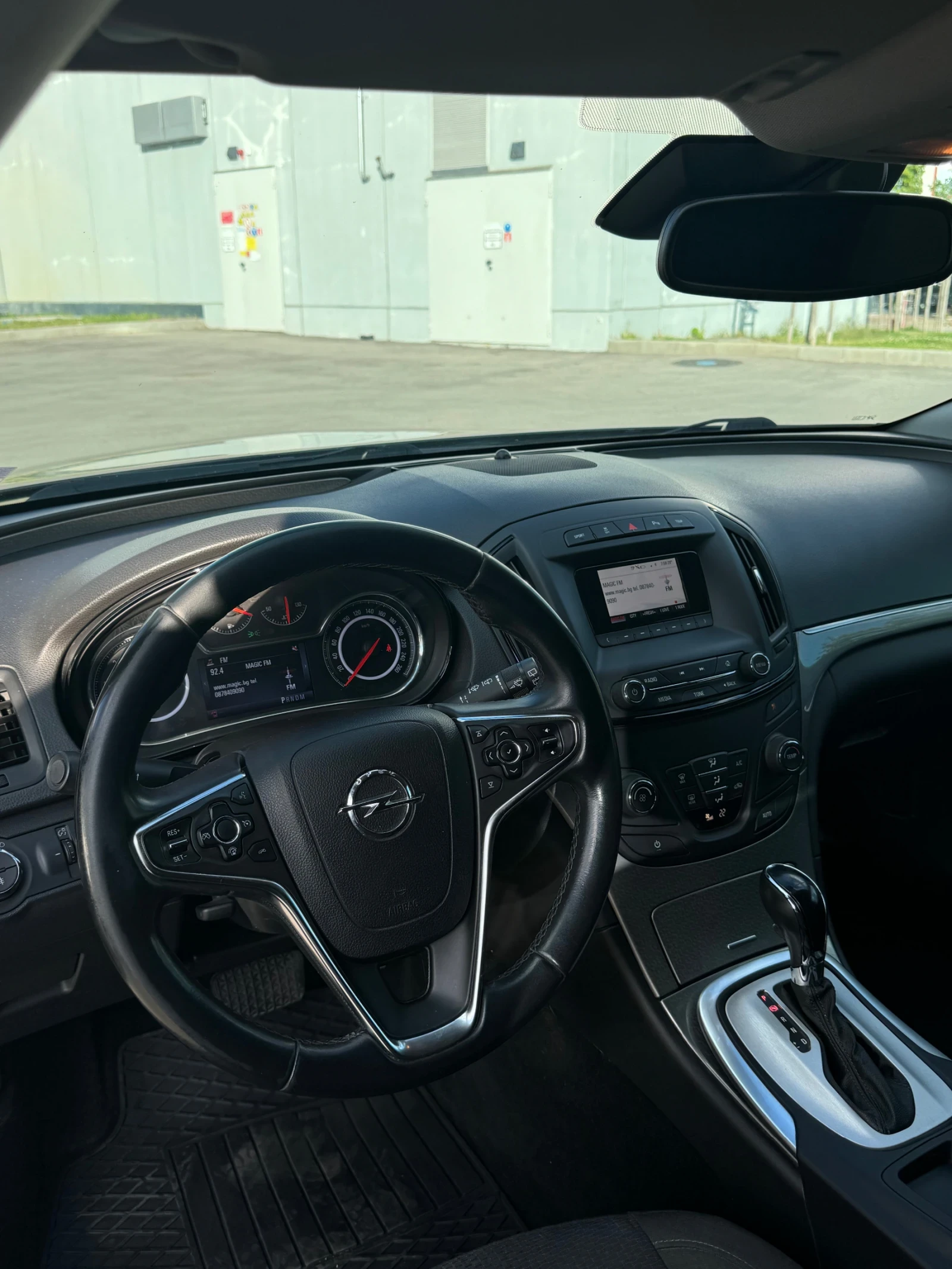 Opel Insignia CDTI - Sports Tourer SW - изображение 4