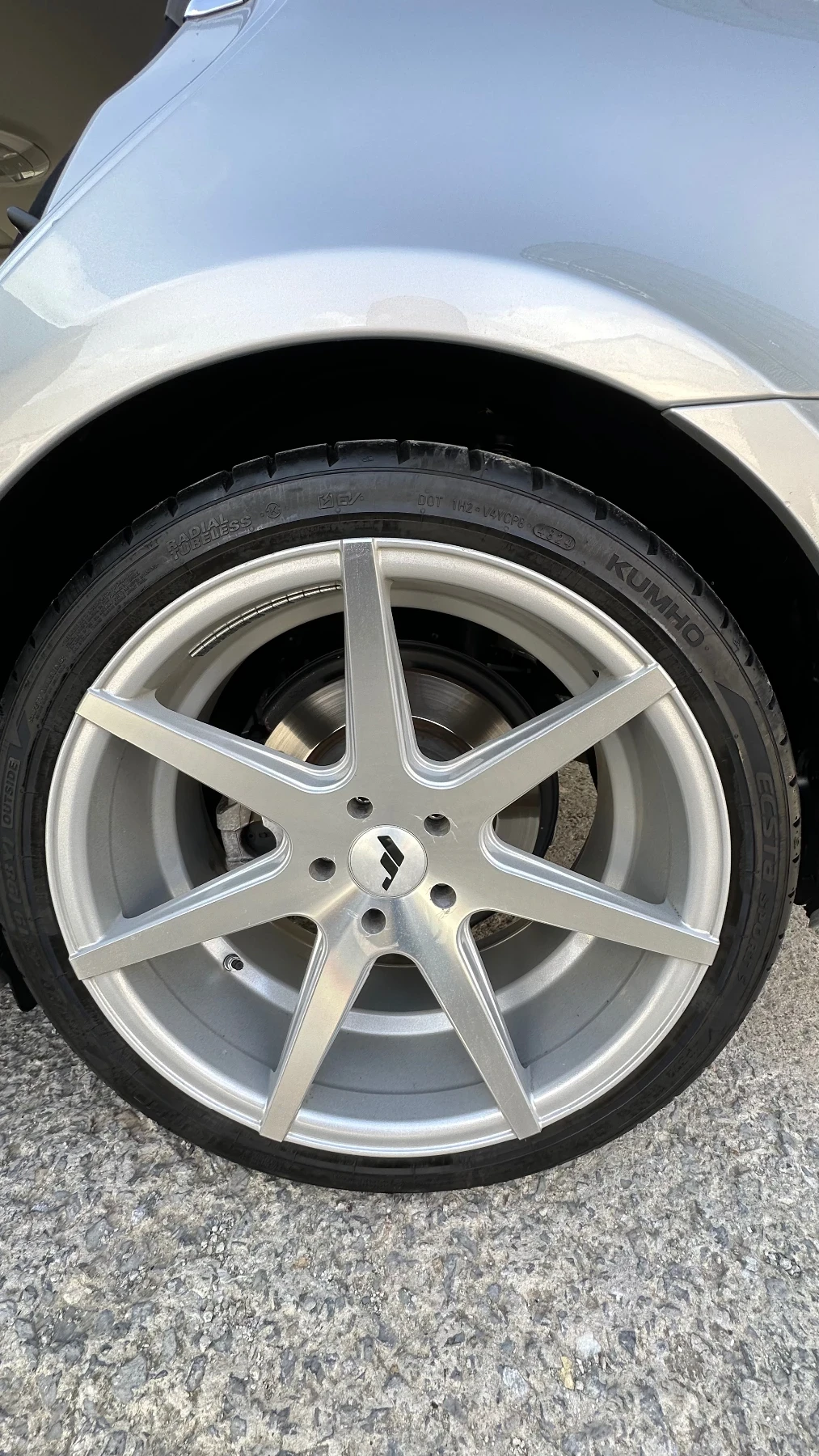 Mercedes-Benz CLS 500  - изображение 6