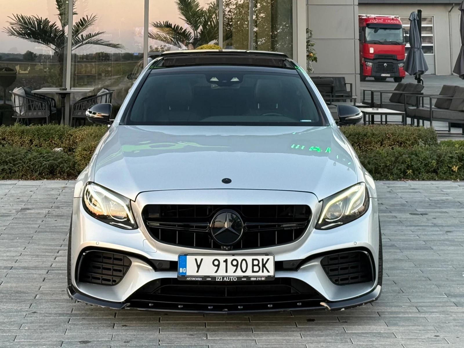 Mercedes-Benz E 220 AMG Pano/HeadUp/Burmester/Memory/360 | Mobile.bg   1