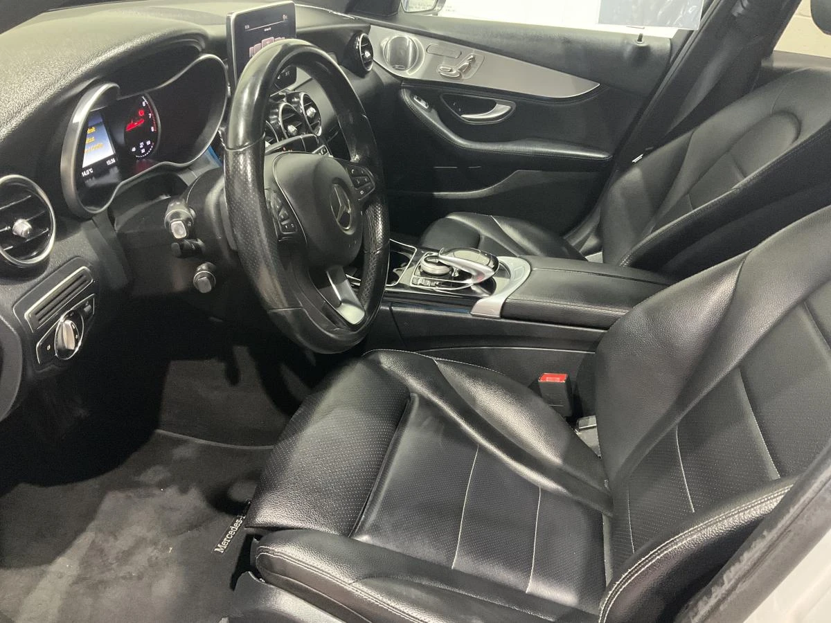 Mercedes-Benz C 450 AMG  - изображение 5