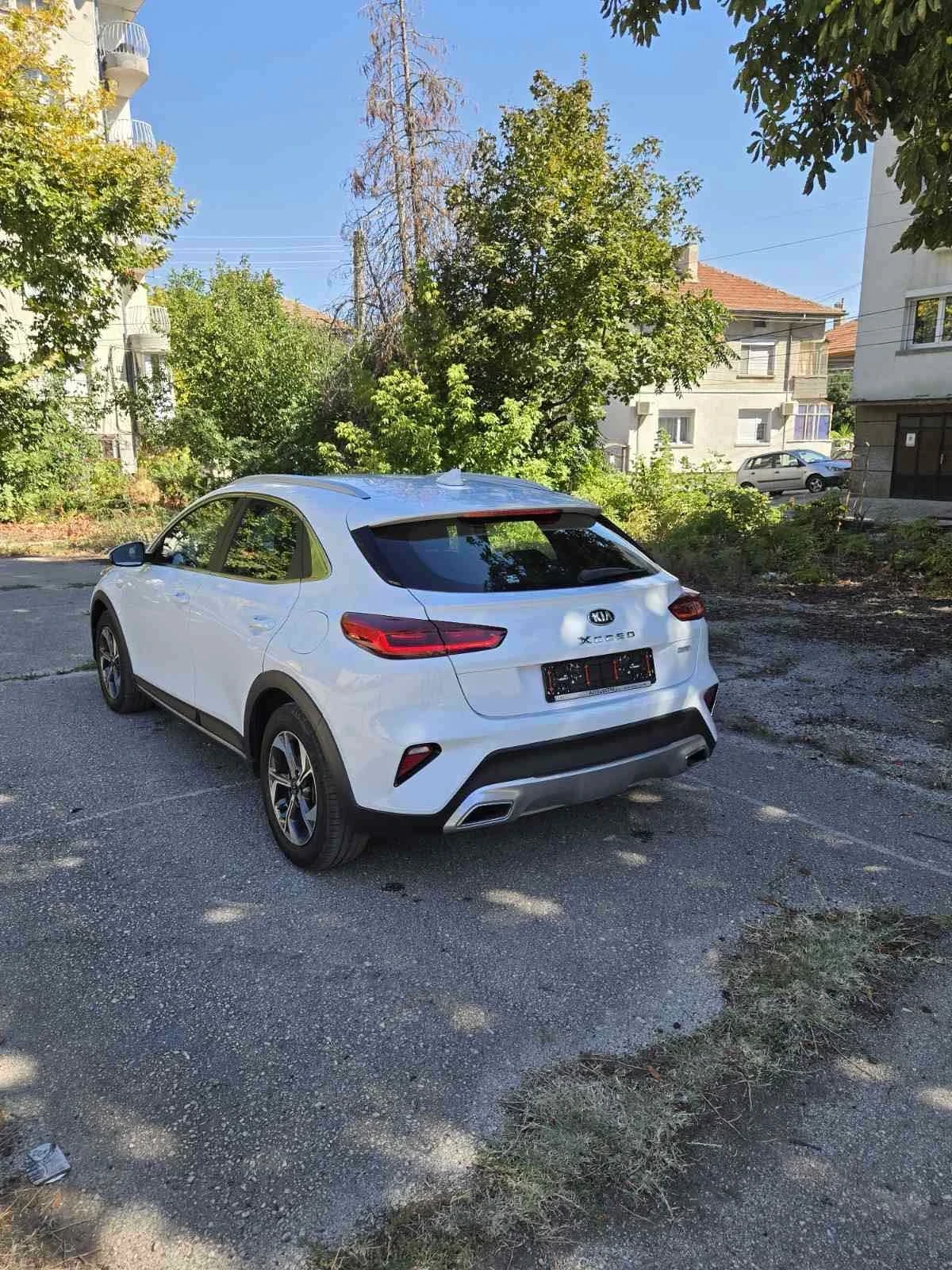 Kia XCeed 1000 | Mobile.bg   3