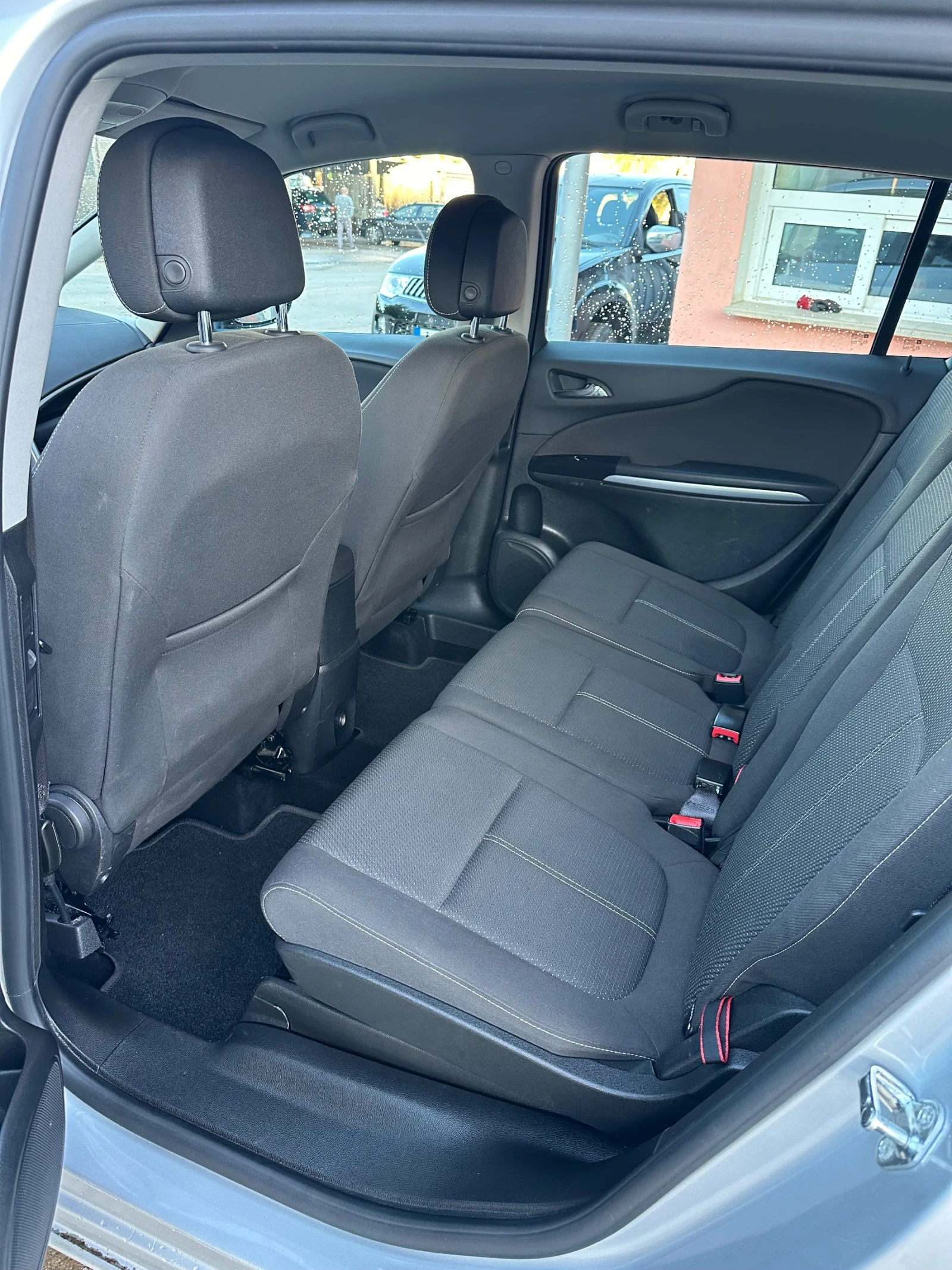 Opel Zafira 2.0 АВТОМАТИК  - изображение 8