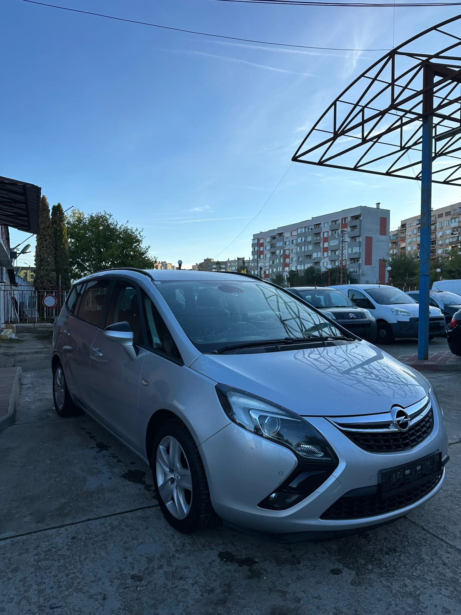 Opel Zafira 2.0 АВТОМАТИК  - изображение 3