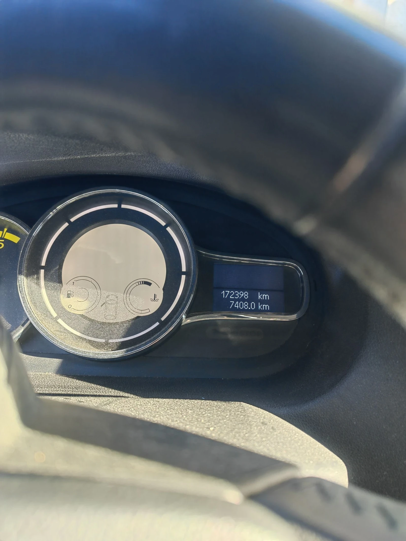 Renault Megane 1.5 dci 110 - изображение 6