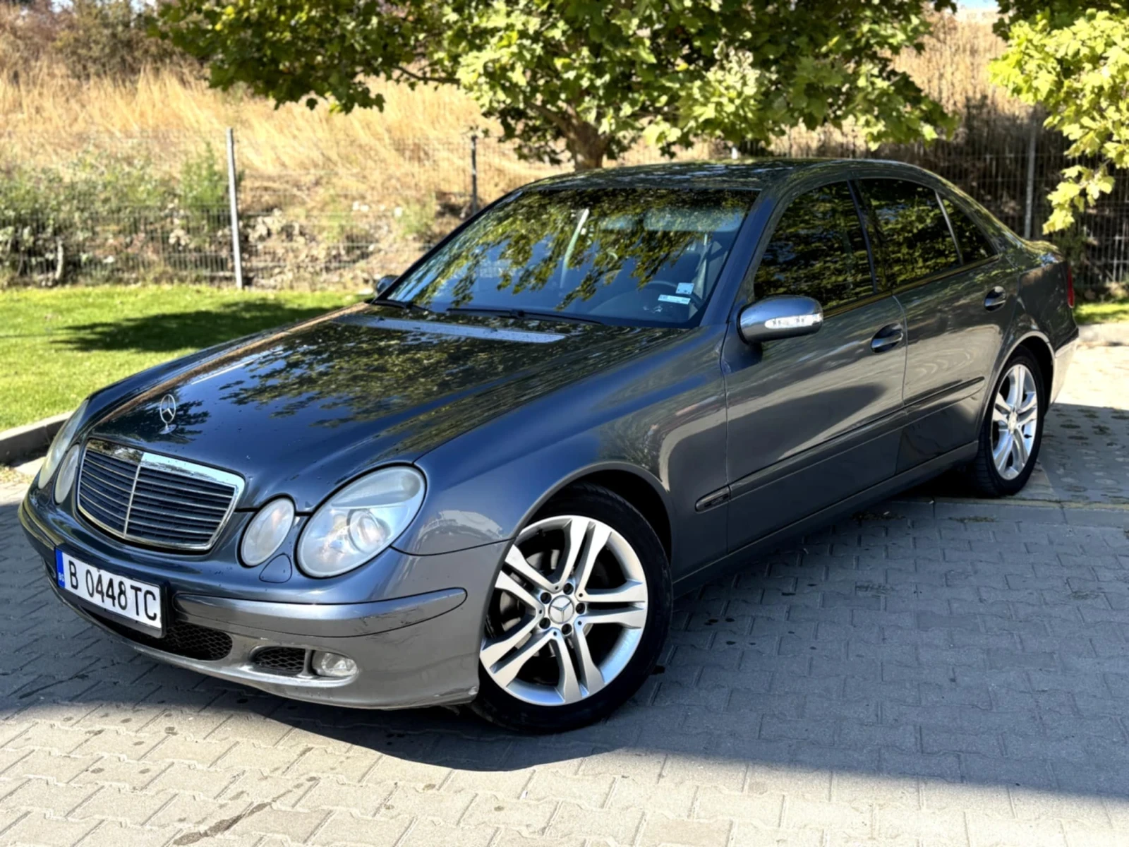 Mercedes-Benz E 320  - изображение 2