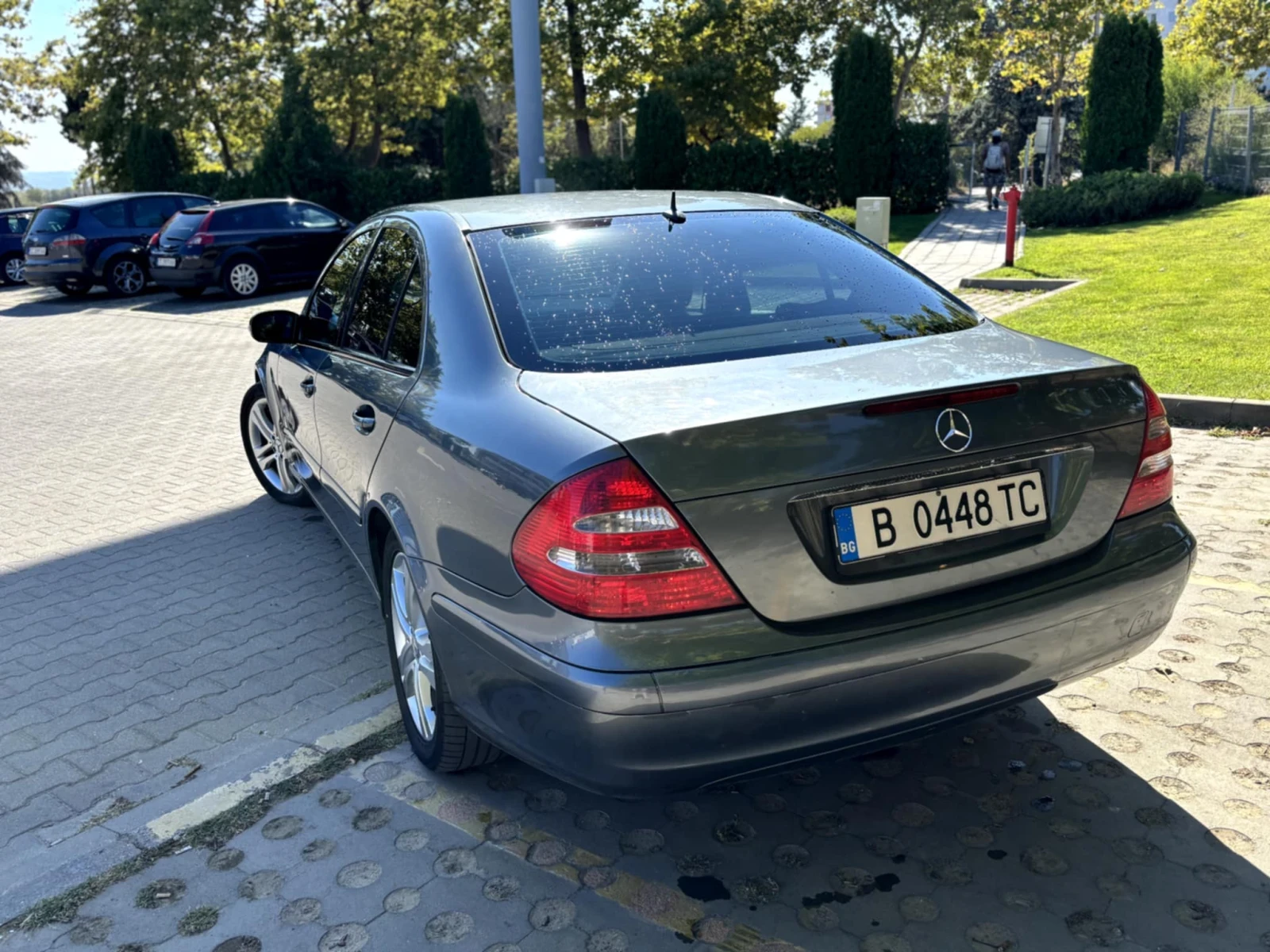 Mercedes-Benz E 320  - изображение 5