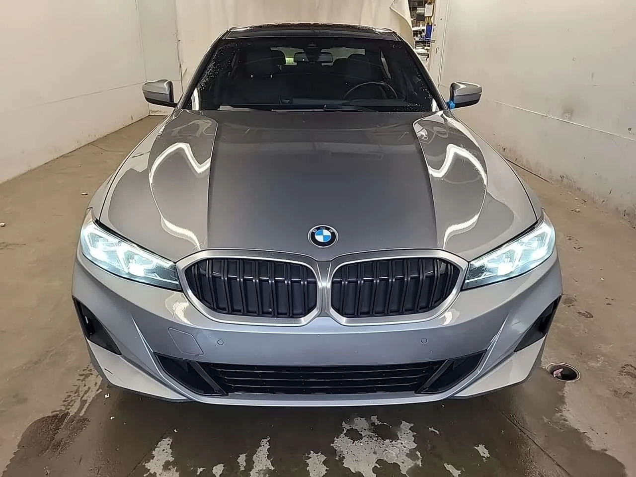 BMW 330 xDrive * Laser * Без инциденти * CARFAX *  - изображение 3