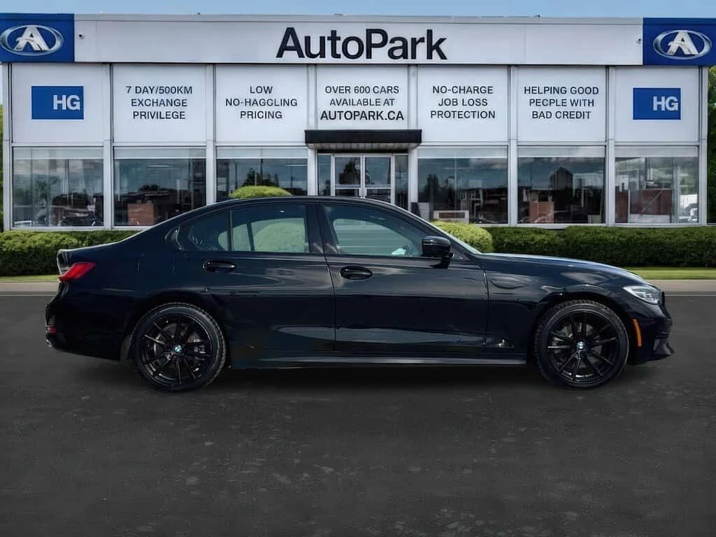 BMW 330 * 330i xDrive Heated Steering Wheel | Leather Inte - изображение 5