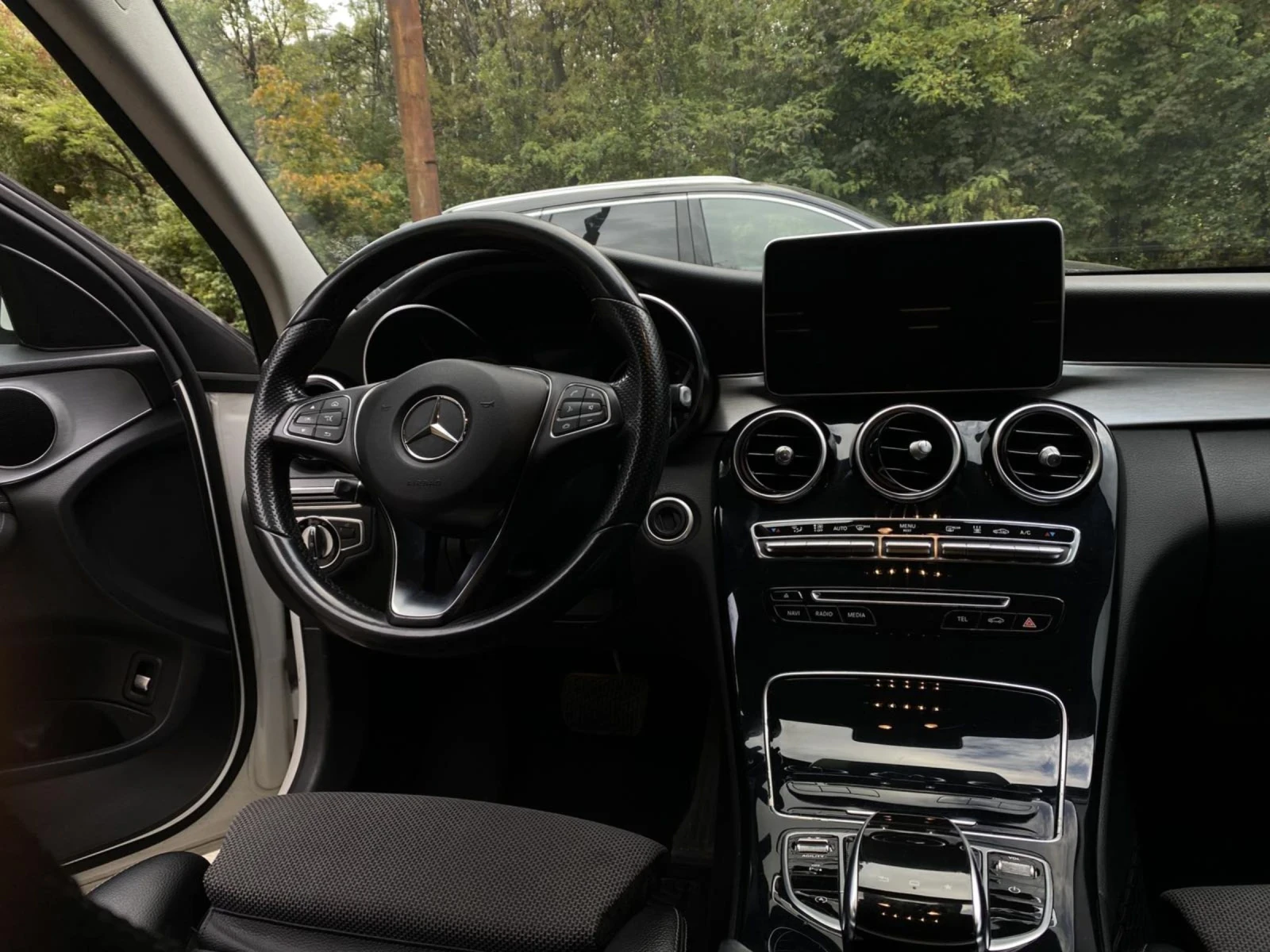 Mercedes-Benz C 200 Bluetec ( facelift), снимка 10 - Автомобили и джипове - 53715328