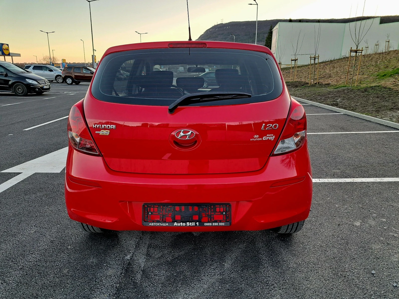 Hyundai I20 1.25 i 85кс., снимка 3 - Автомобили и джипове - 54075339