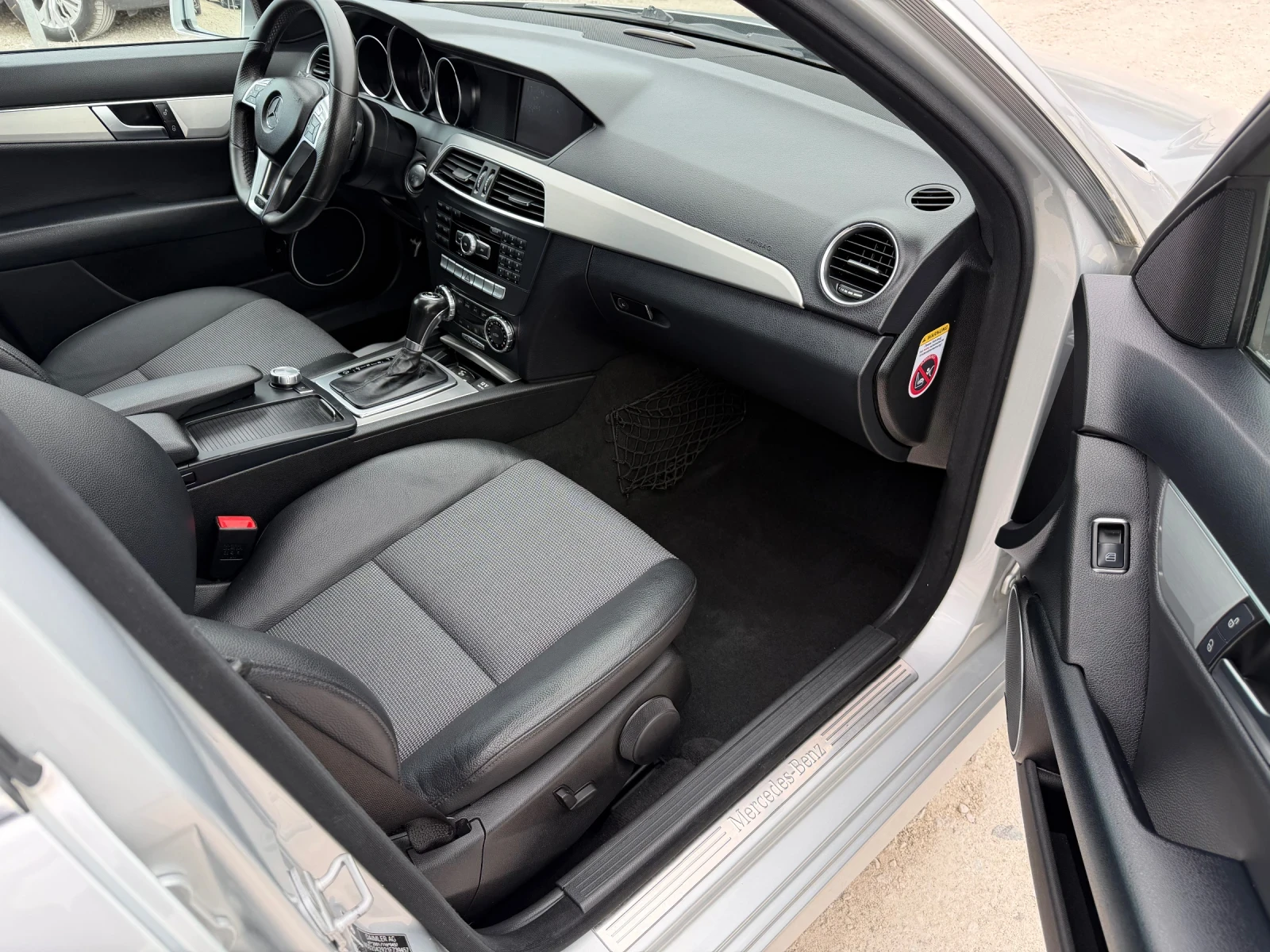 Mercedes-Benz C 300 3.0/231�� AMG 4Matic  | Mobile.bg � ����������� 15