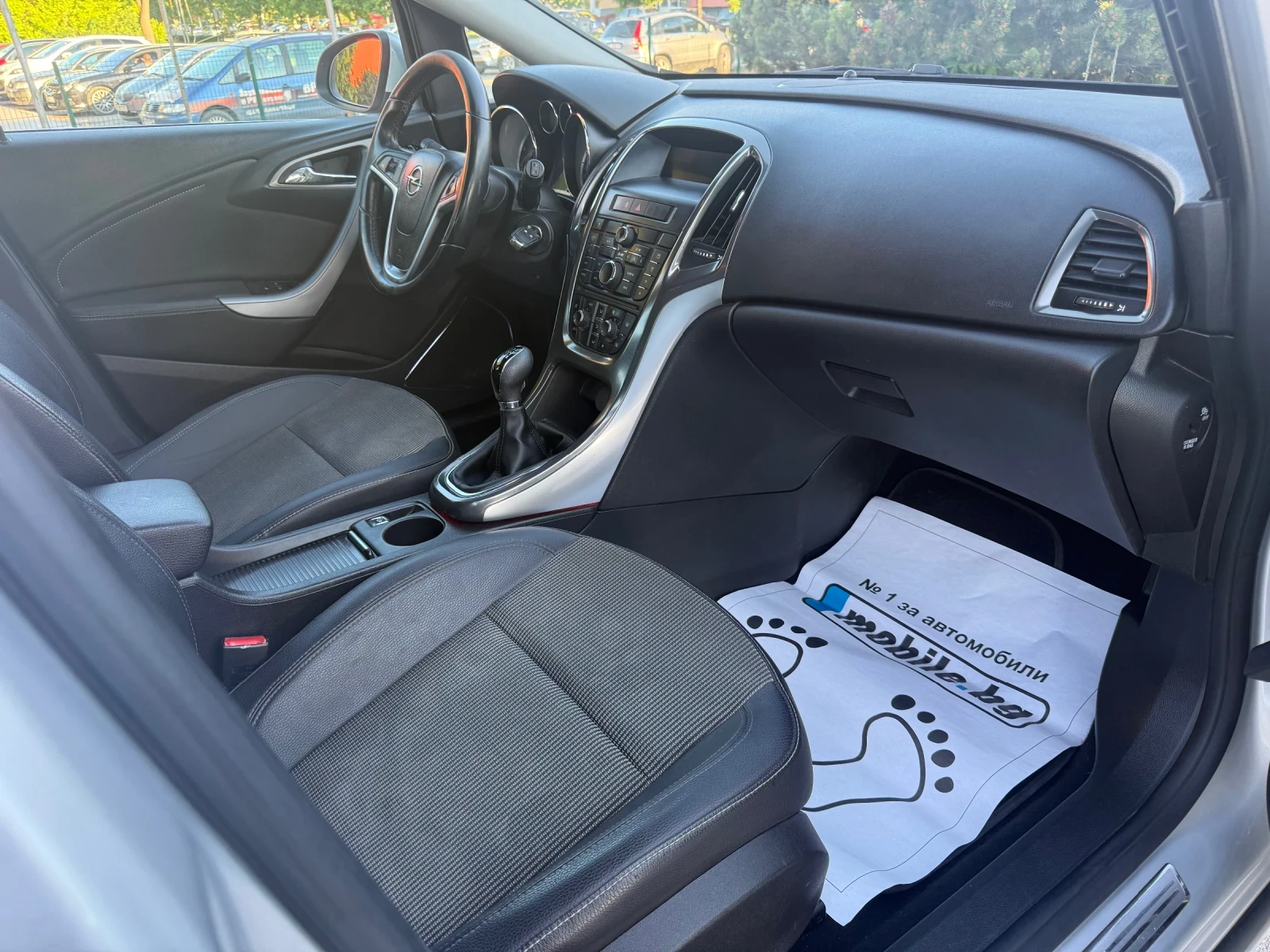 Opel Astra 1.7 CDTI 125 k.c, снимка 14 - Автомобили и джипове - 54596811