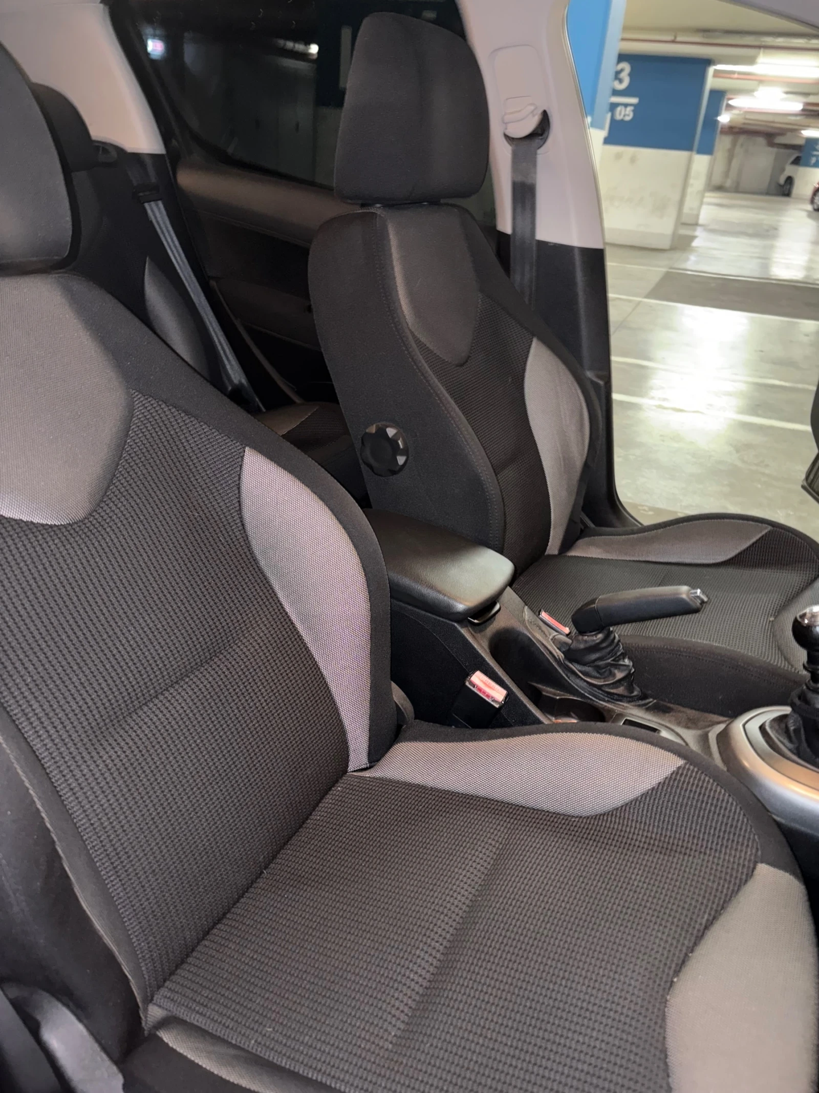 Peugeot 308 1.6 e-HDi FACE 180.000k , снимка 4 - Автомобили и джипове - 55202071