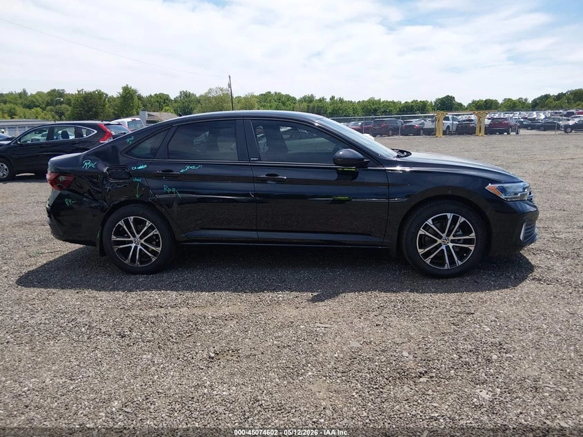 VW Jetta 1.5l Volkswagen 1.5T Sport, снимка 13 - Автомобили и джипове - 55381382