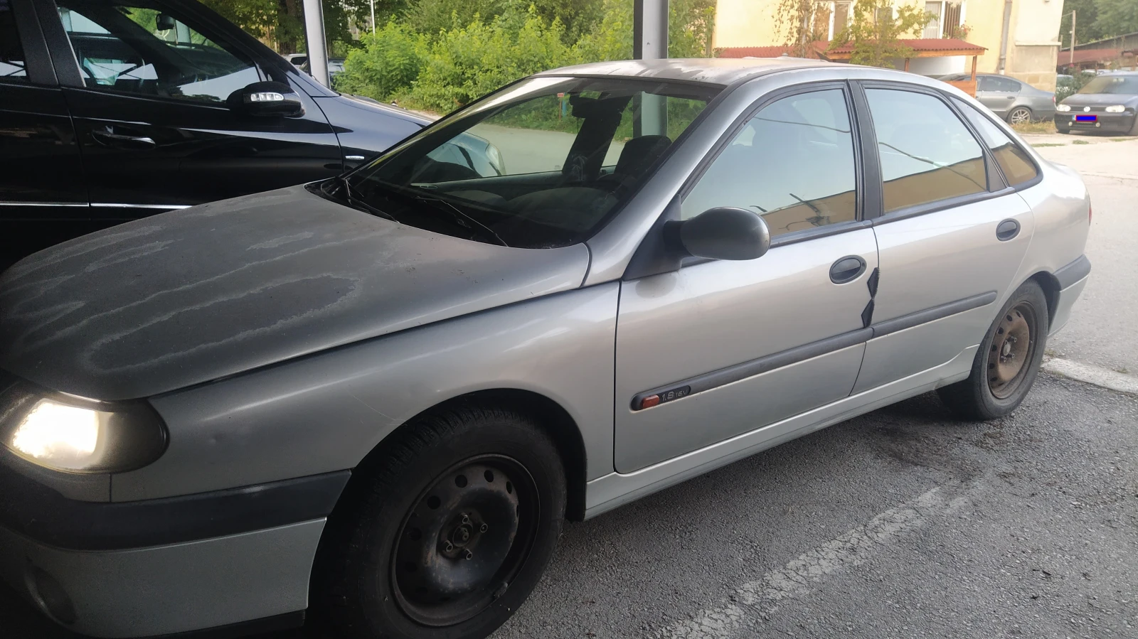 Renault Laguna, снимка 3 - Автомобили и джипове - 55406010