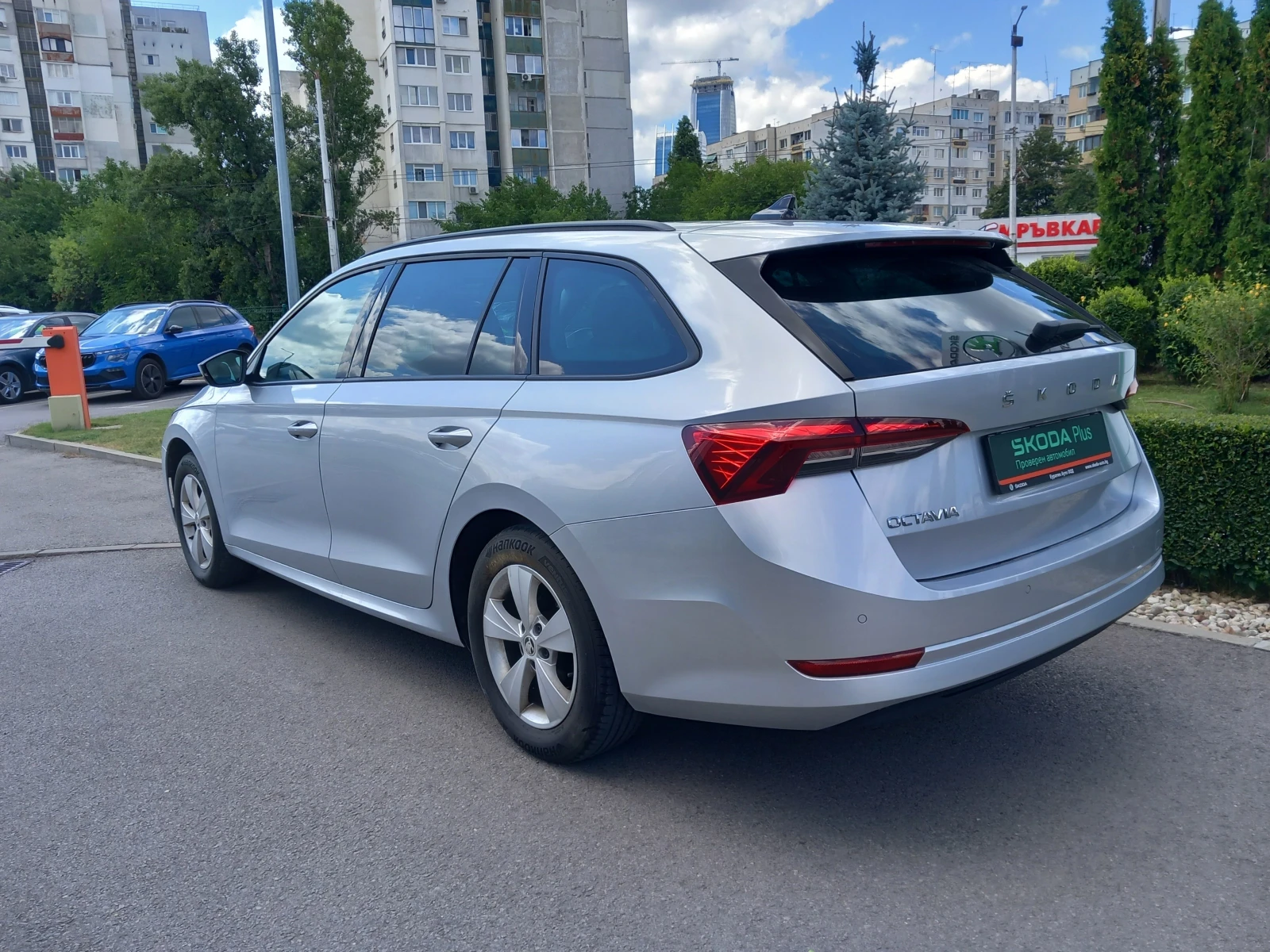 Skoda Octavia 2.0 TDI/7DSG, снимка 4 - Автомобили и джипове - 55412798