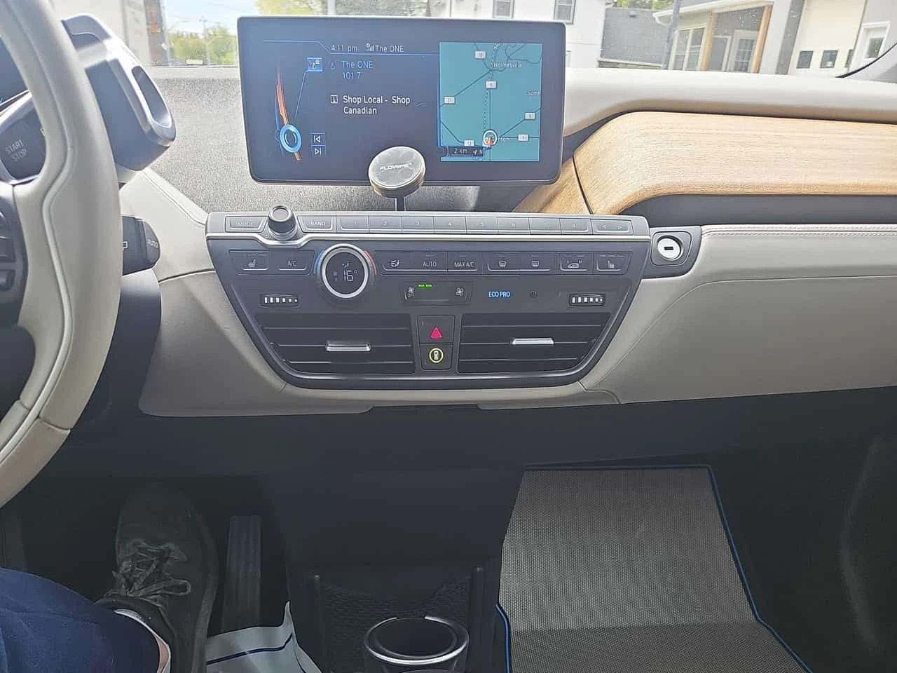 BMW i3 * 4dr HB * CARFAX * ����� �� ����������� | Mobile.bg � ����������� 9